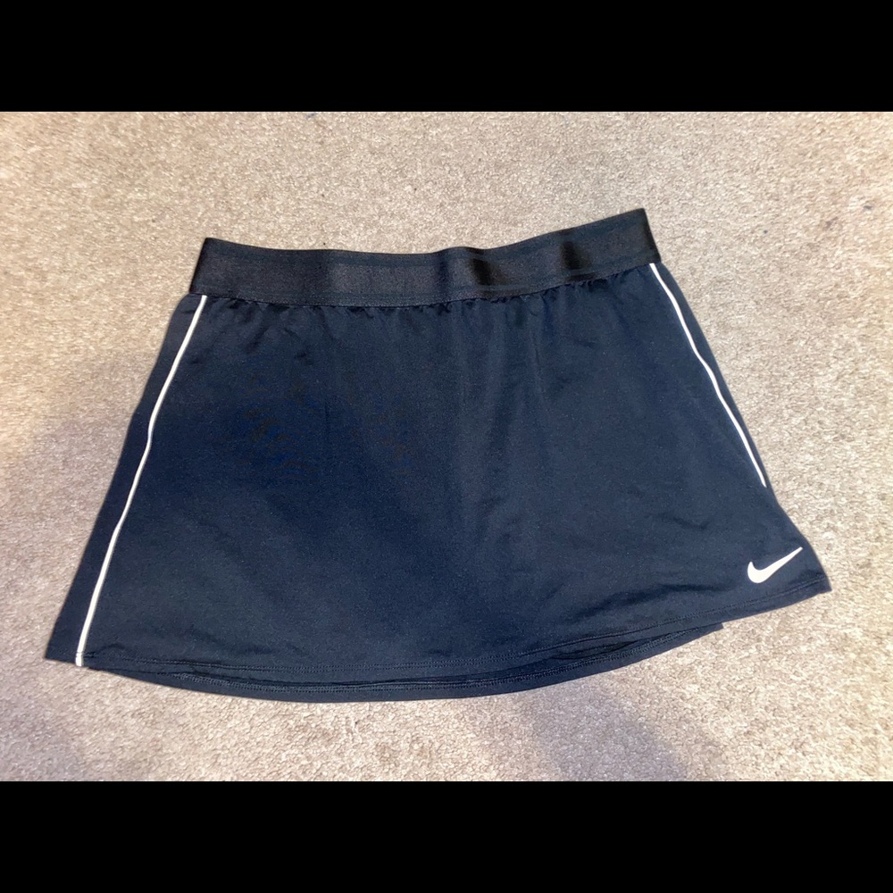 Black Nike Tennis/Golf Skort